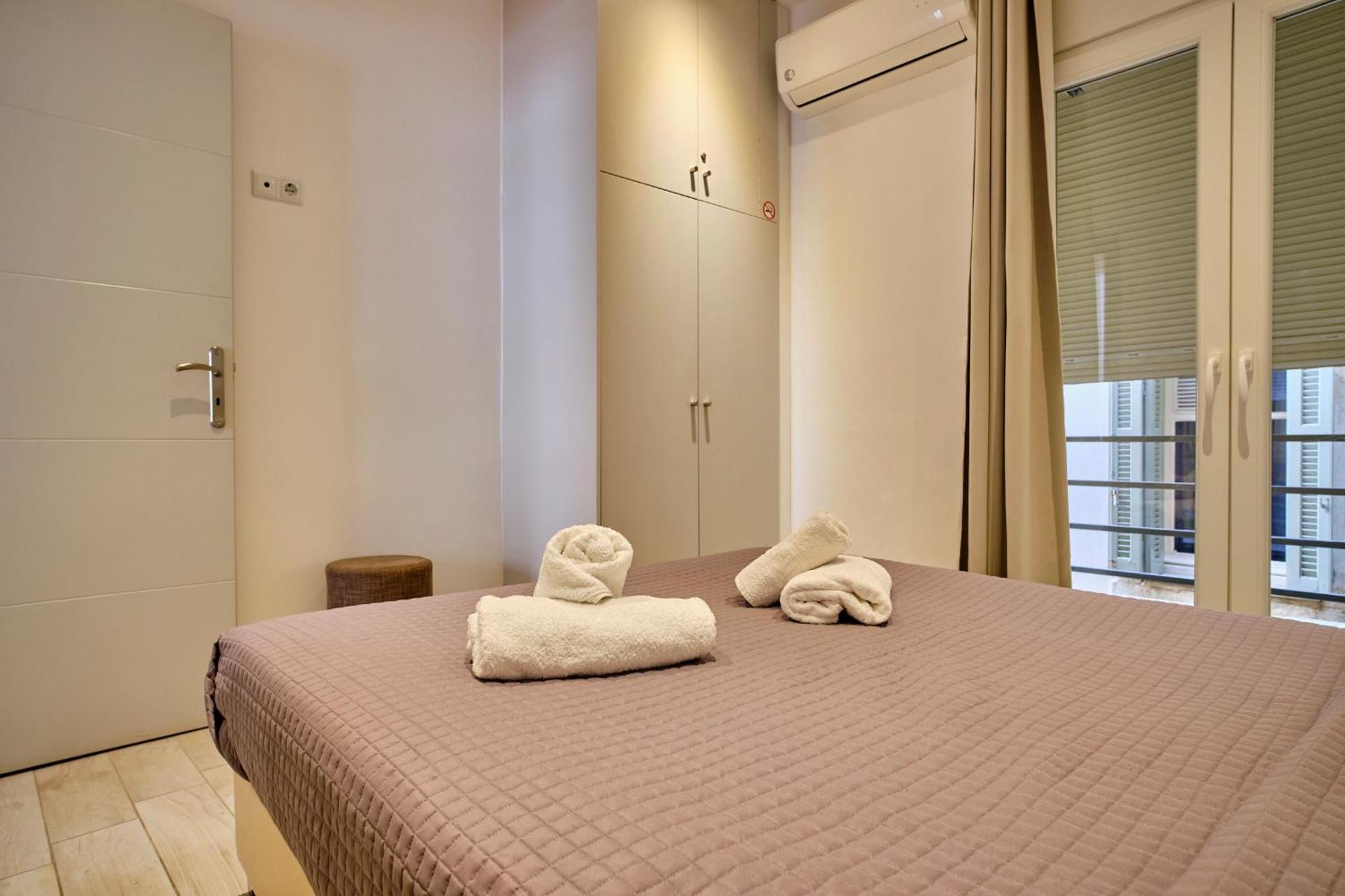 Paradosiakon Apartment Corfu Town Esterno foto