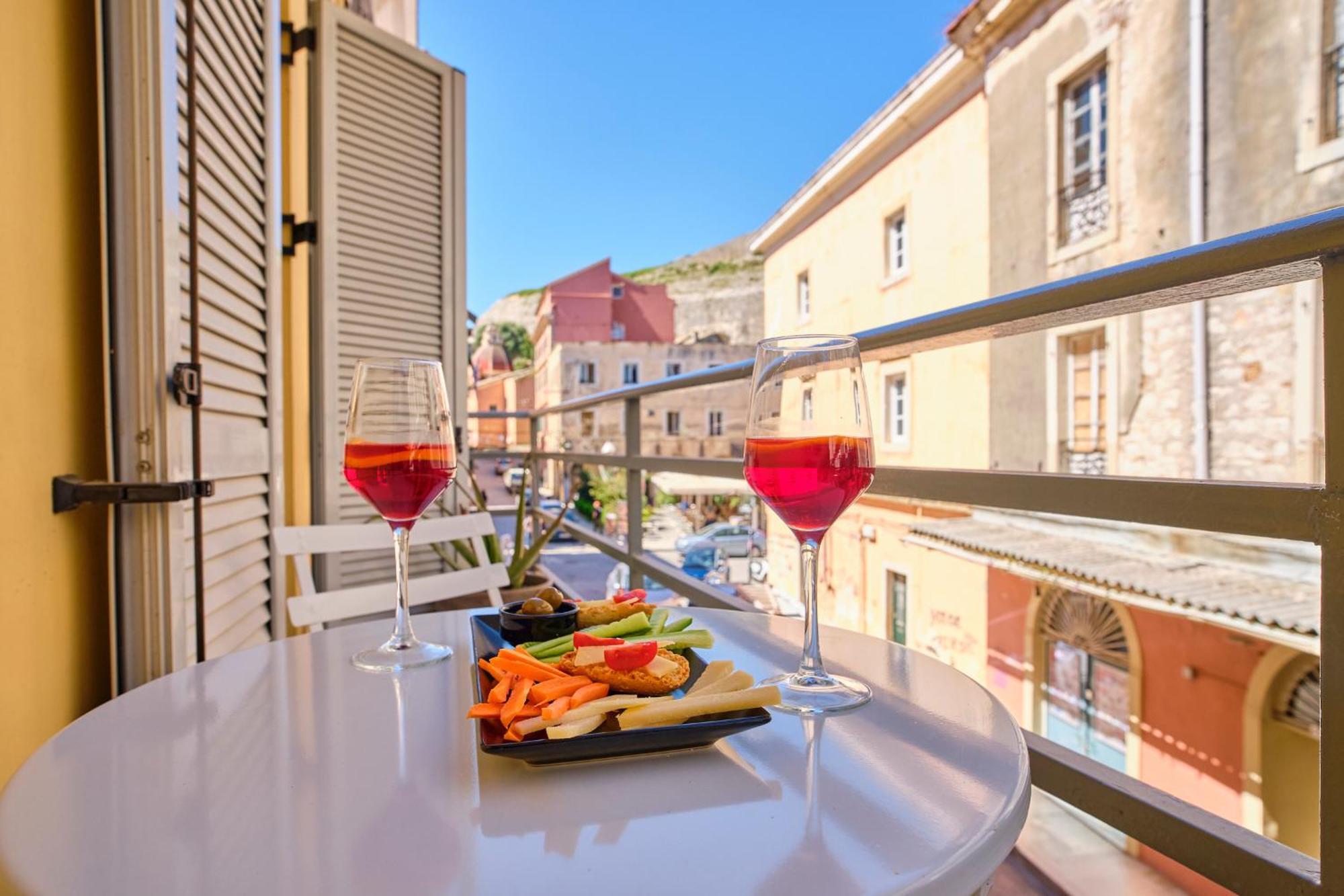 Paradosiakon Apartment Corfu Town Esterno foto