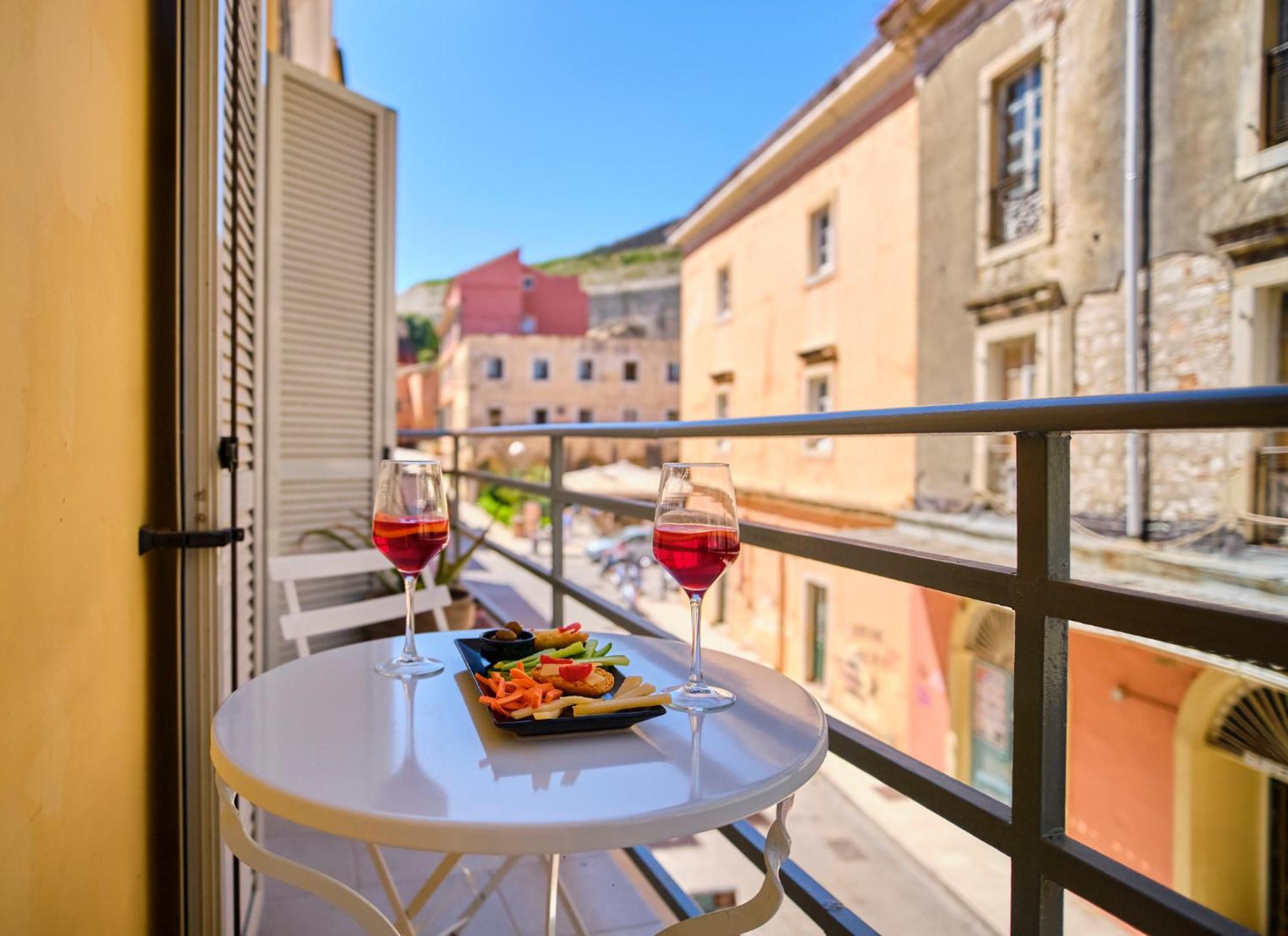 Paradosiakon Apartment Corfu Town Esterno foto